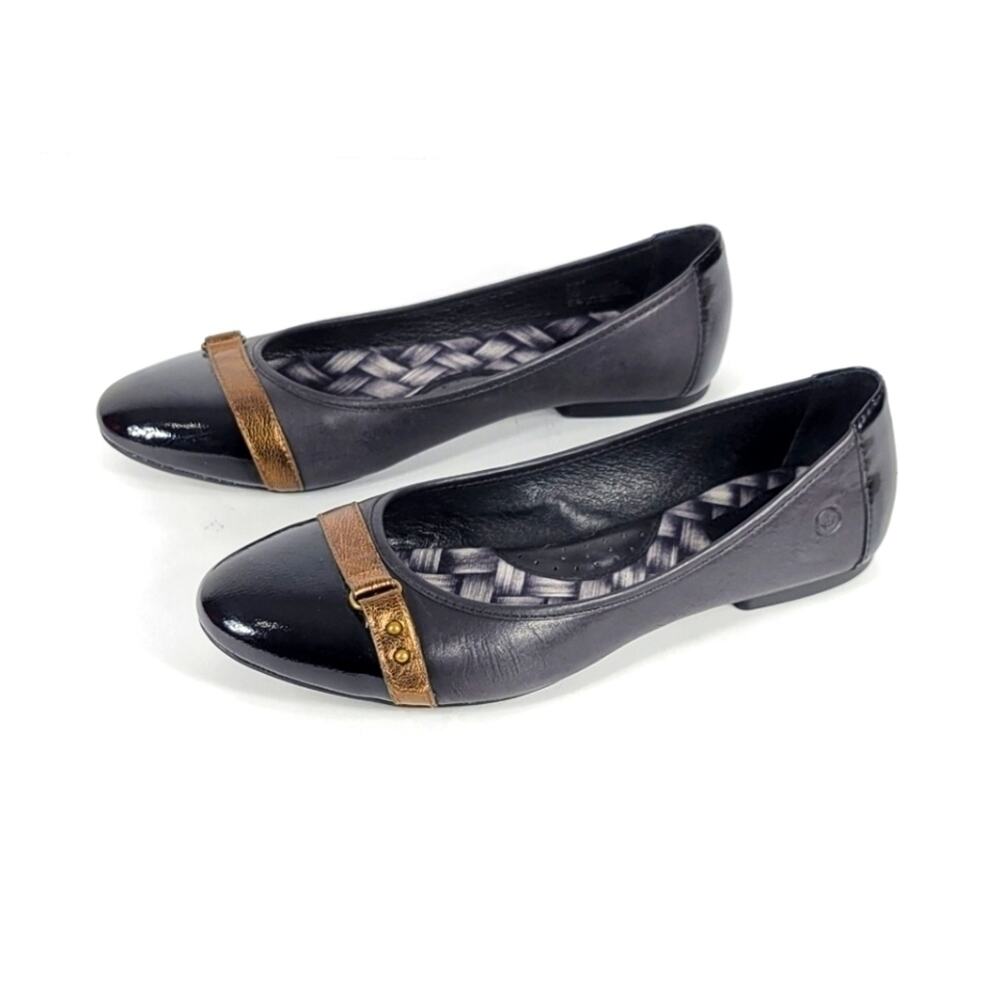 Born Ballet Flats Size 9